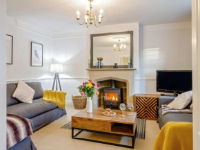 5 Bed in Bakewell 76635